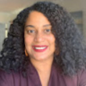 Meet your Posher, Beverly